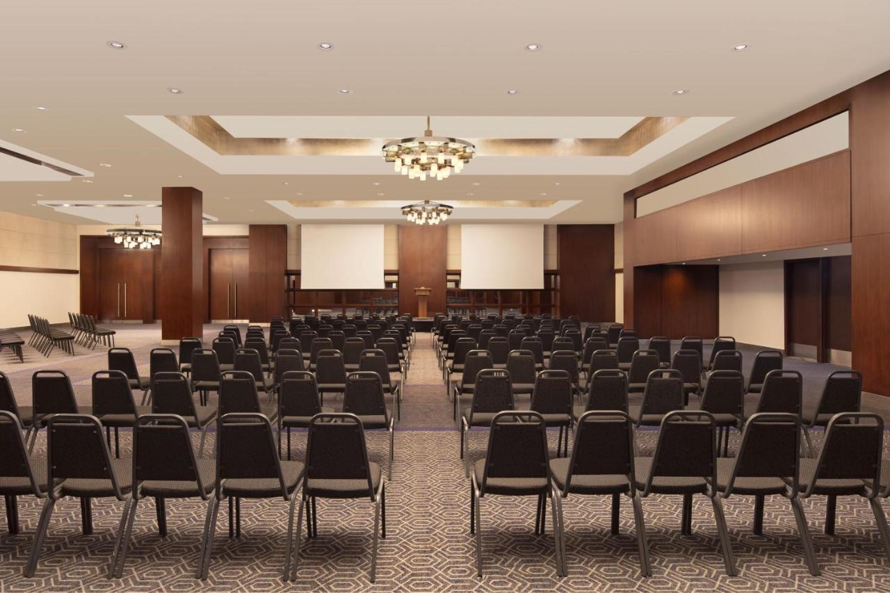 Отель Sheraton Levent 5*